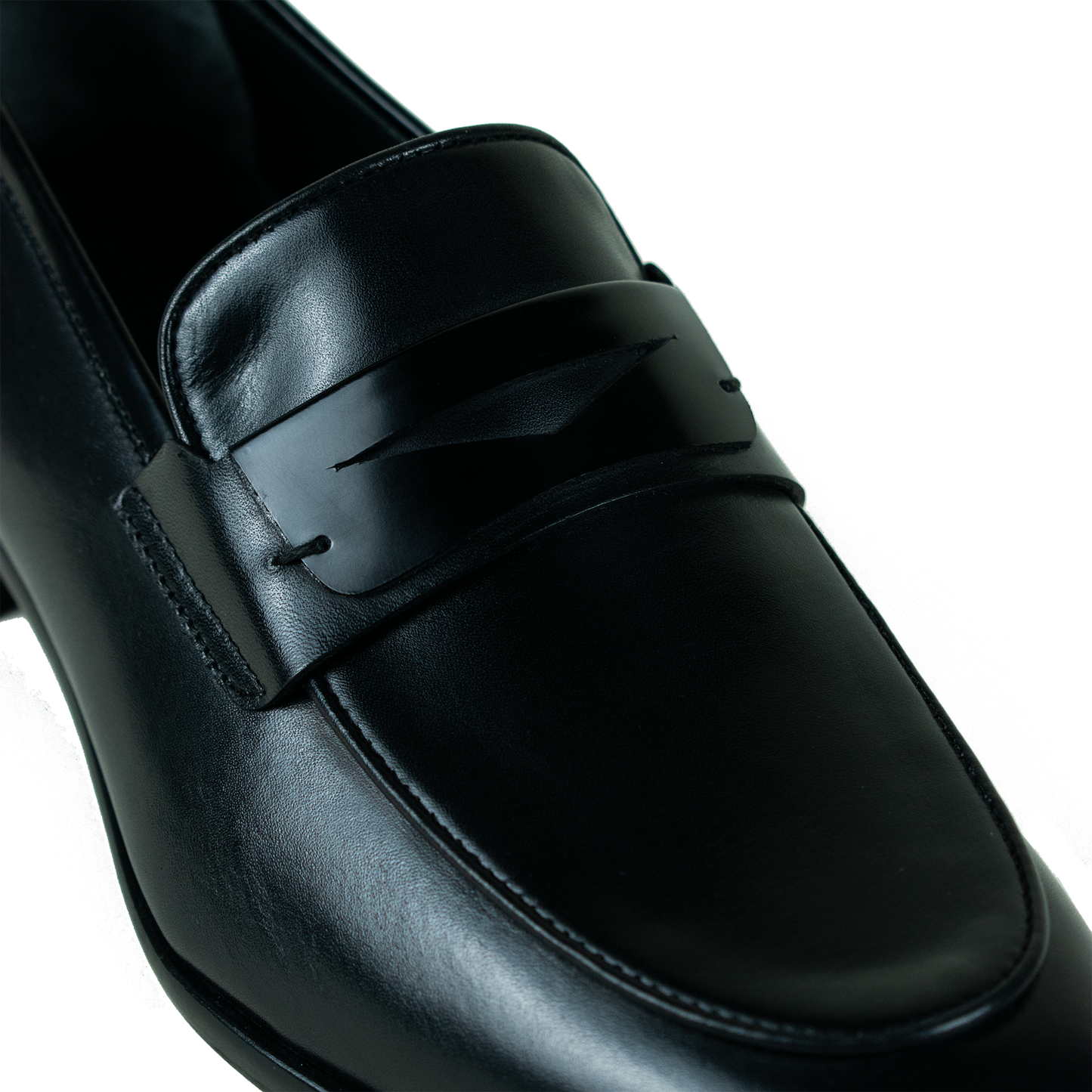 Finesse Exclusive Black Leather